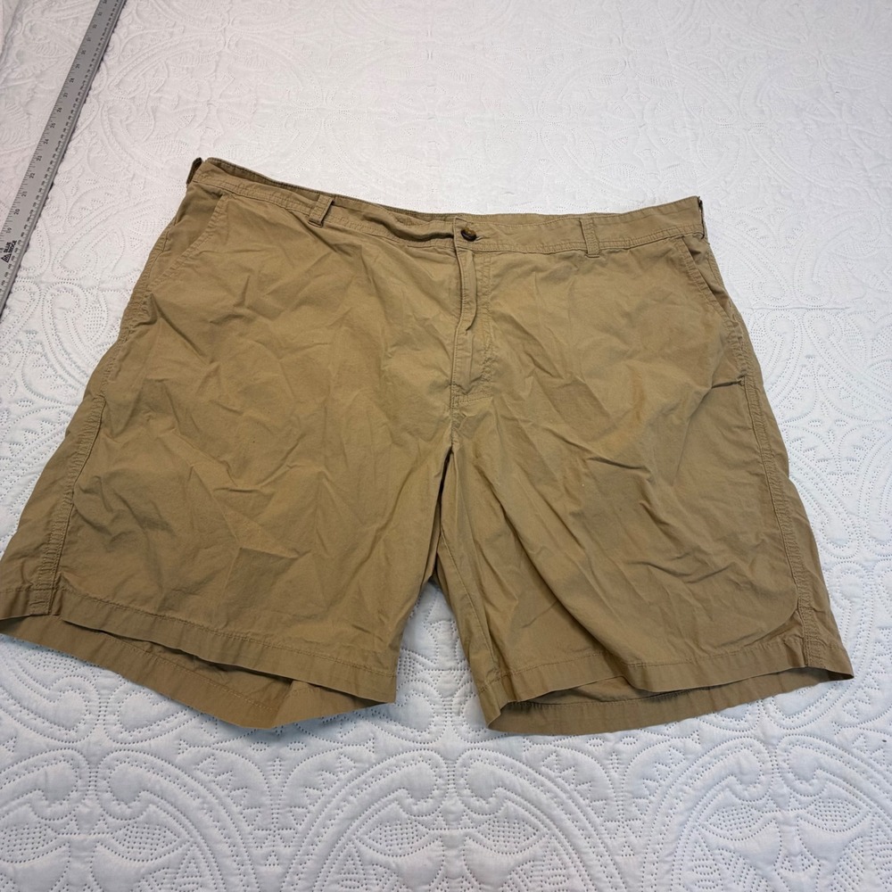 Columbia Mens Tan Khaki Chino Shorts Size 44 Outdoor Casual Flat Front